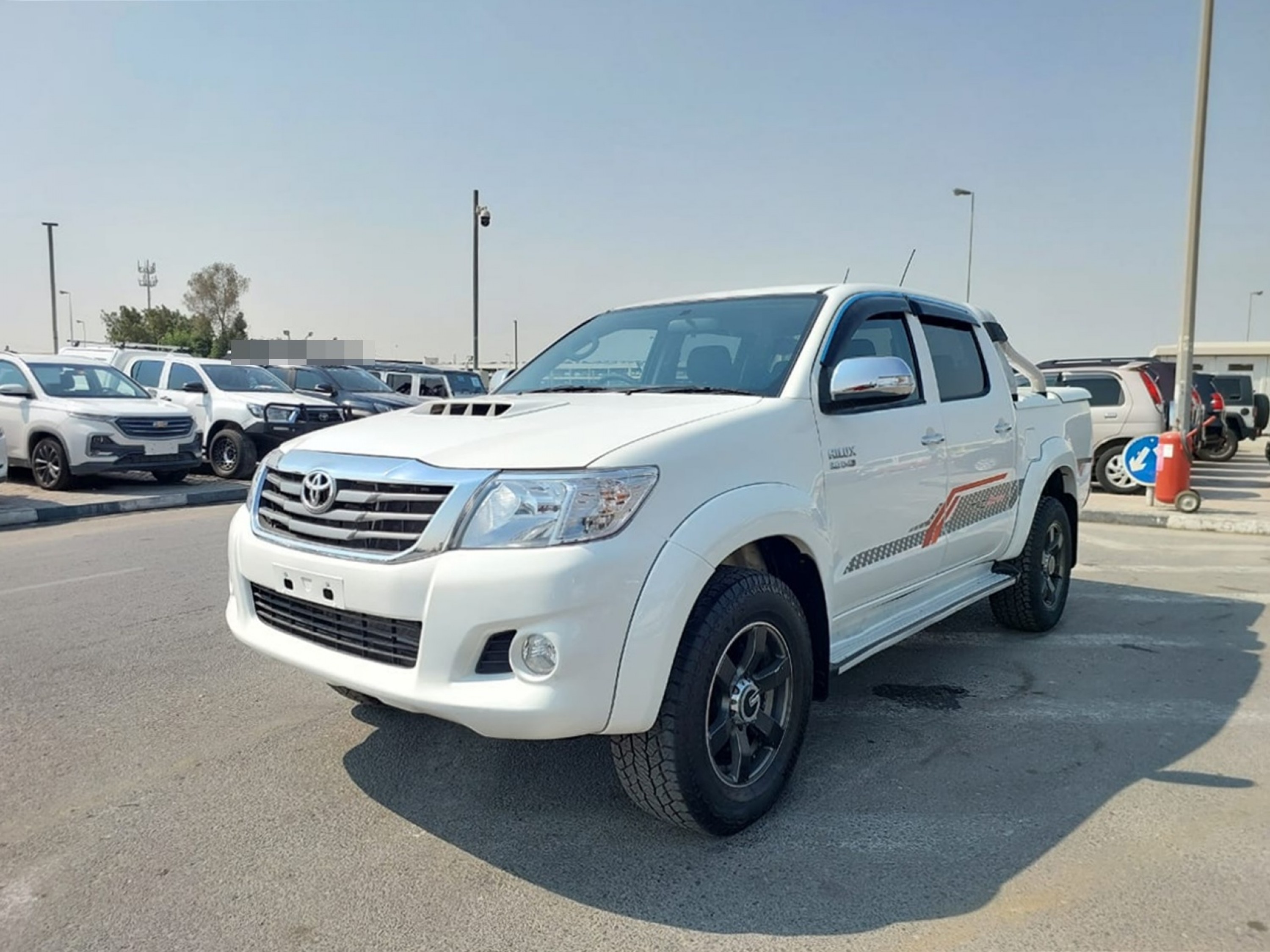 TOYOTA Hilux