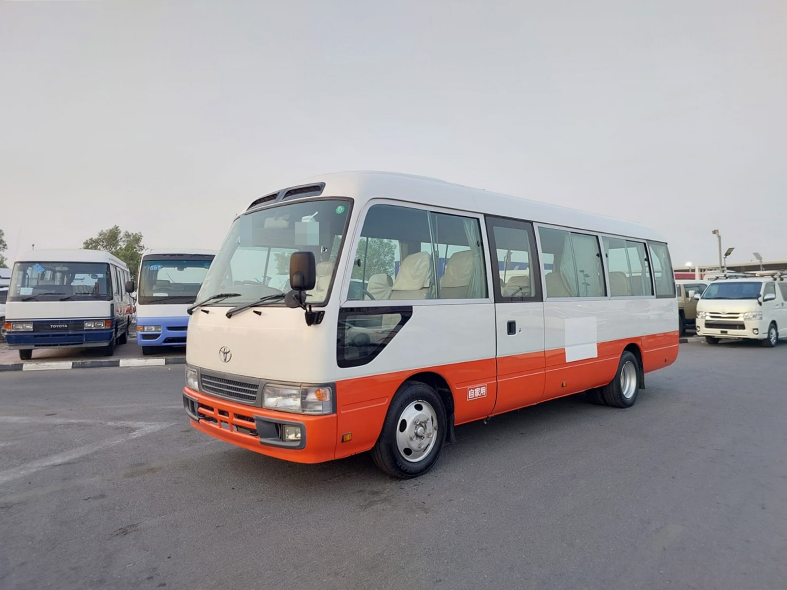 TOYOTA Coaster