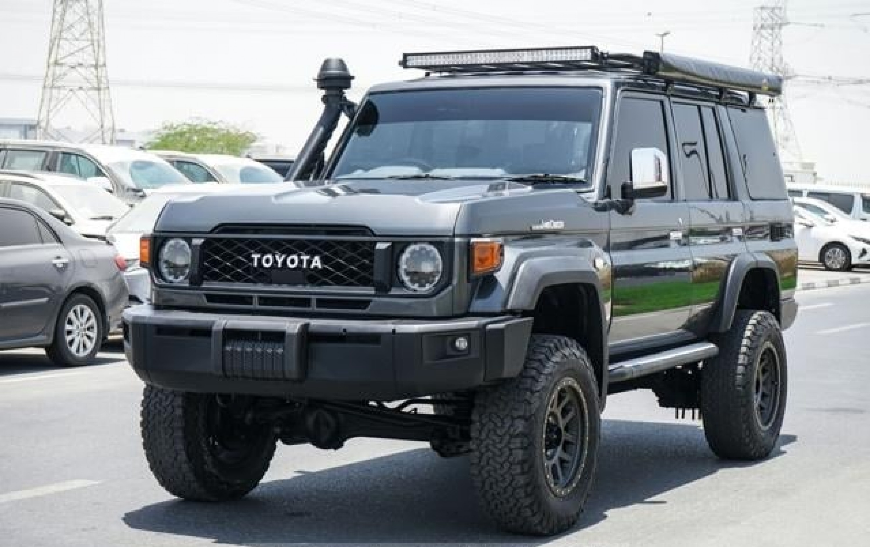 TOYOTA Land Cruiser
